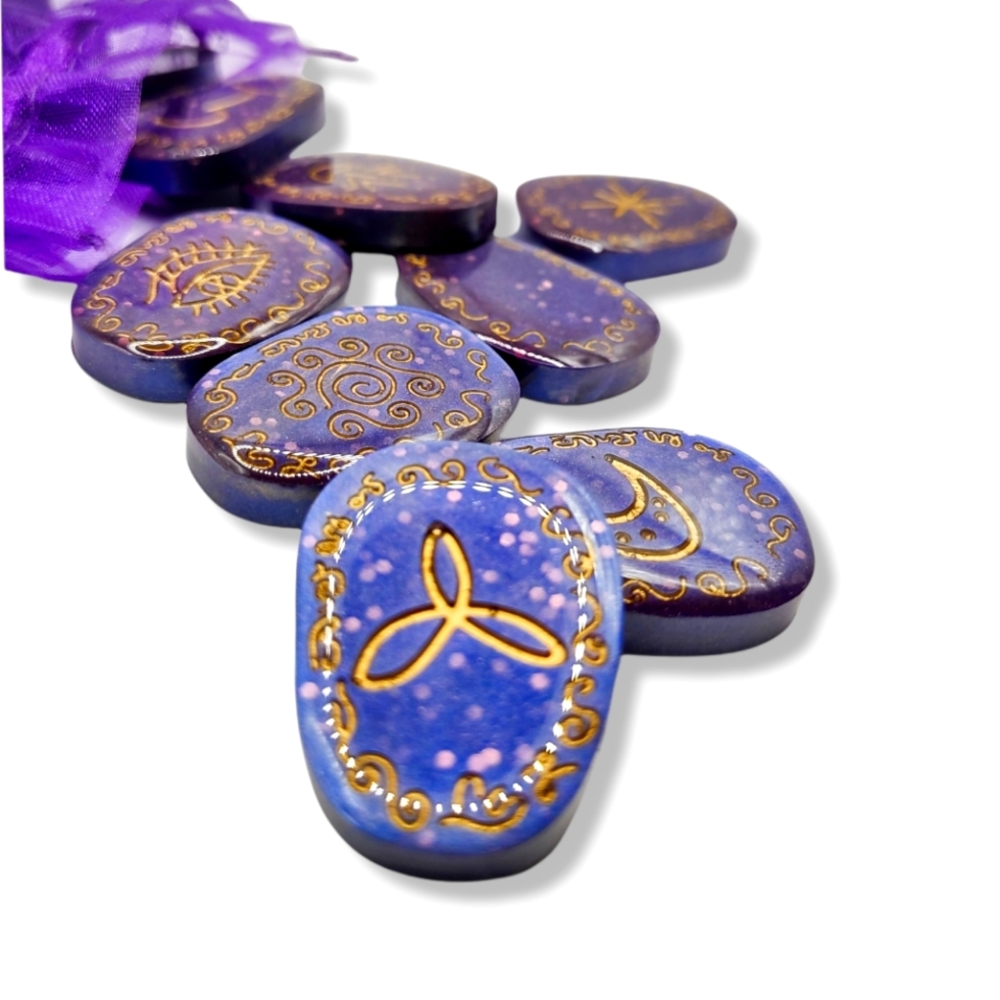 🧙‍♀️ Set of OOAK Witch runes set - wicca runes - Purple Black